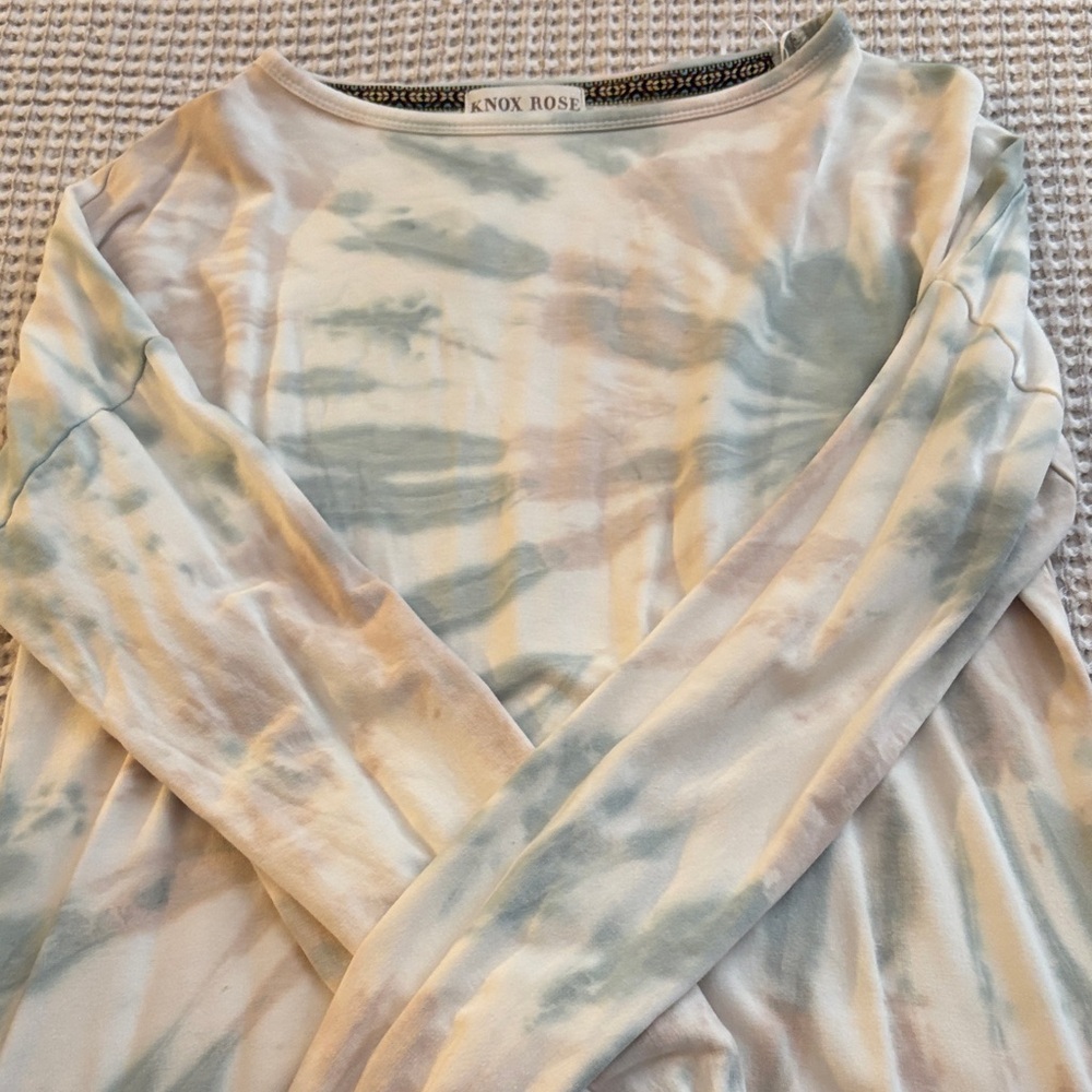 Knox Rose Women's Pastel Tie-Dye Sweatshirt